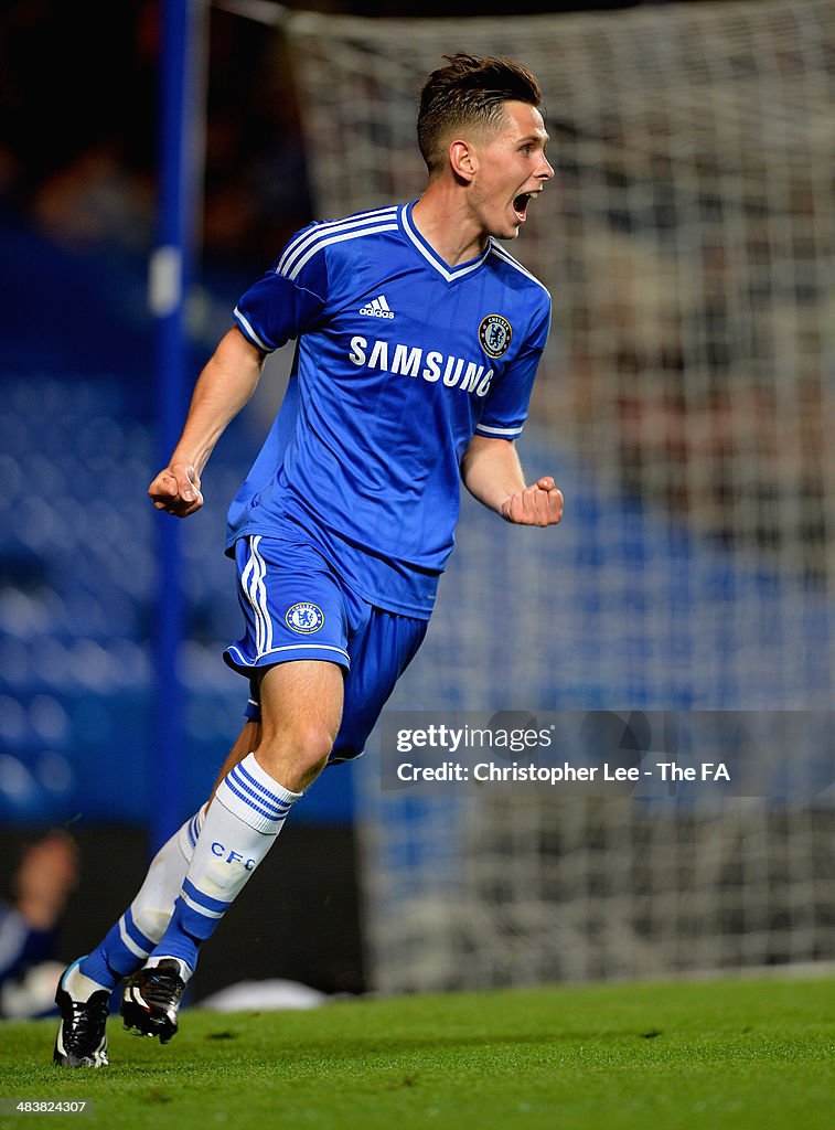 Chelsea U18 v Arsenal U18 - FA Youth Cup Semi Final: First Leg