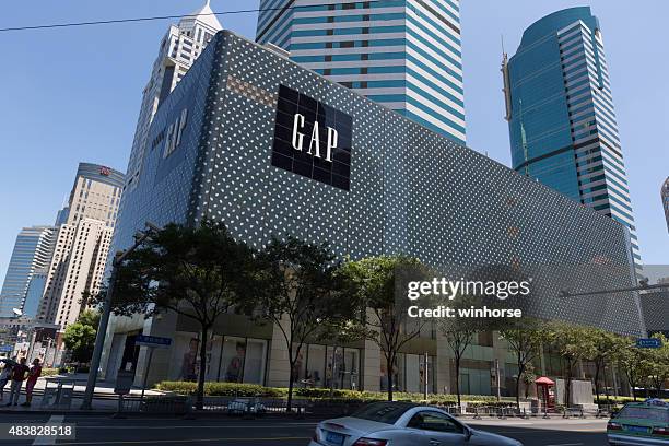 gap flagship store in shanghai, china - flagship bildbanksfoton och bilder