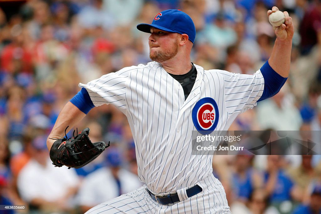 Milwaukee Brewers v Chicago Cubs