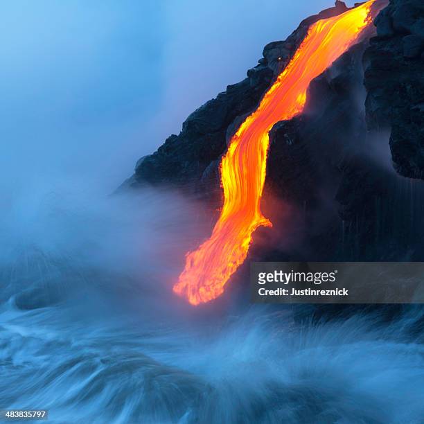 lava ocean entry - volcanic landscape stock pictures, royalty-free photos & images