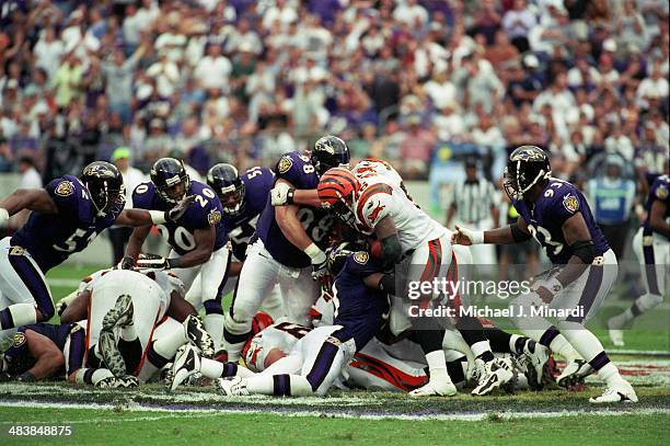 Groce 5 Runningback Cliff Groce Stock Photos, High-Res Pictures, and Images ...