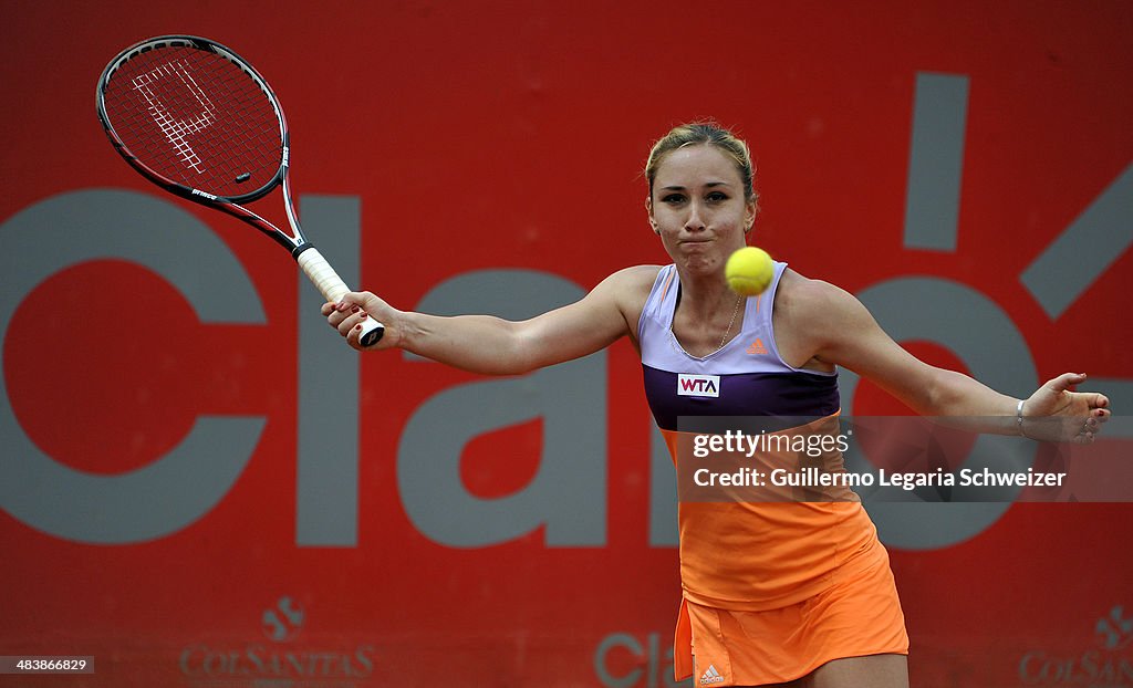 Claro Open Colsanitas - Jelena Jankovic v Sofia Shapatava