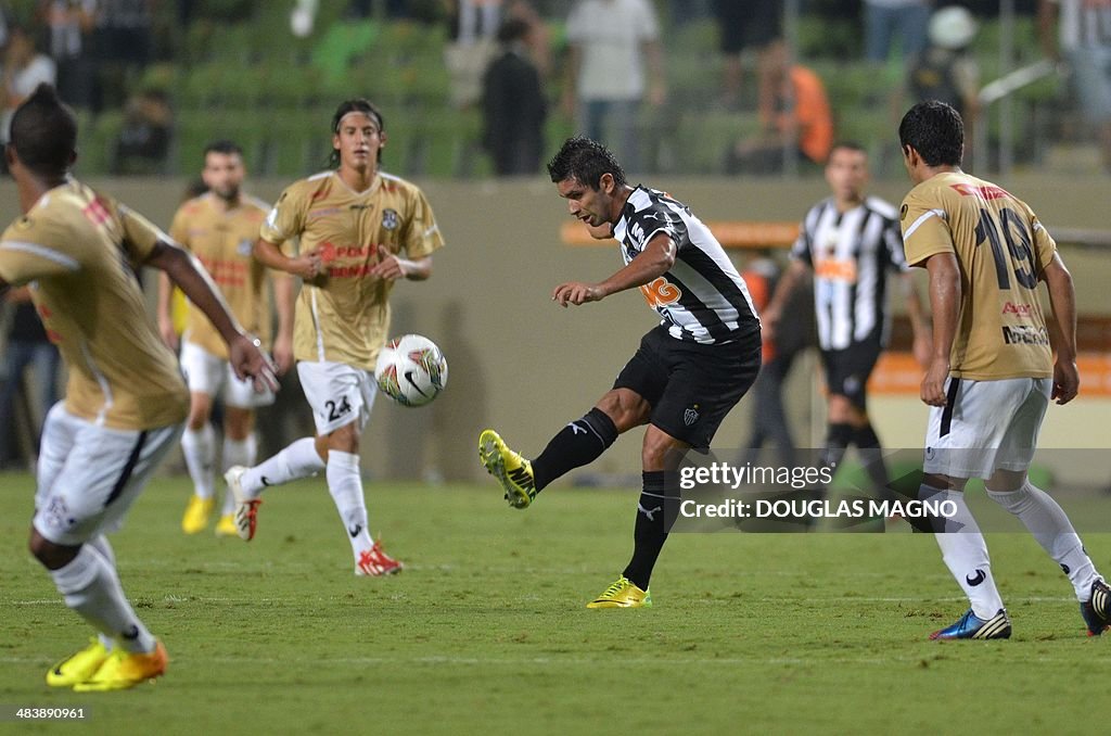FBL-LIBERTADORES-ATLMINEIRO-ZAMORA