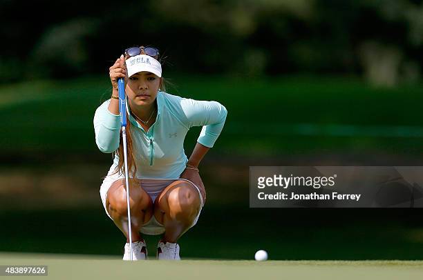 Alison Lee lines up a putt on the 3rd hole during the first round of the LPGA Cambia Portland Classic at Columbia Edgewater Country Club on August...
