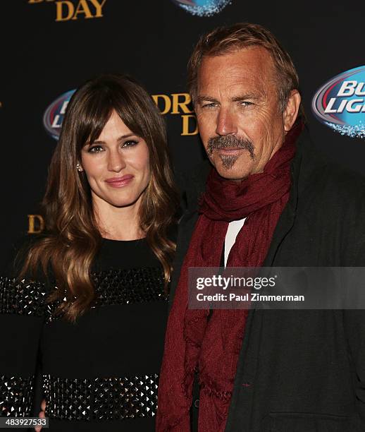 86 Jennifer Garner And Kevin Costner Photos & High Res Pictures - Getty
