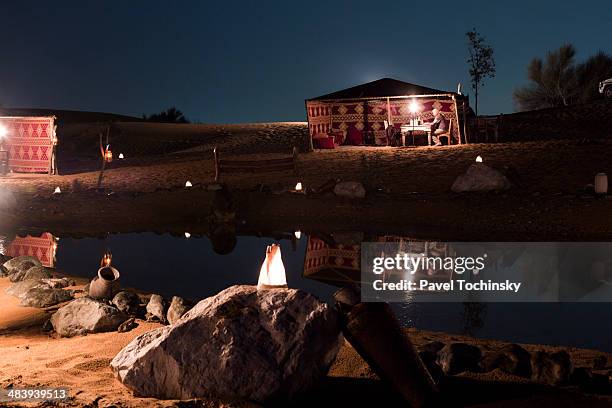 night desert safari in dubai emirate - arabian tent stock pictures, royalty-free photos & images