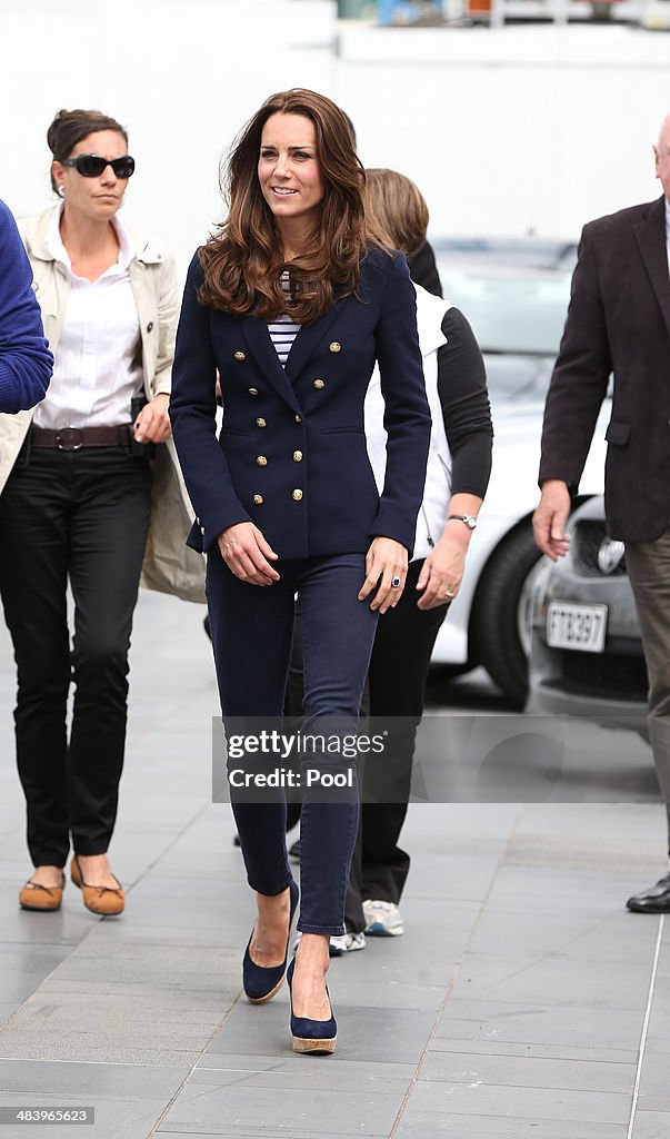 The Duke And Duchess Of Cambridge Tour Australia And New Zealand - Day 5