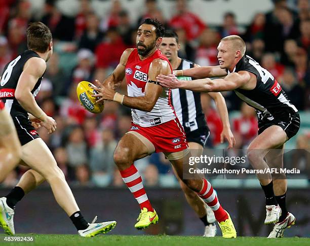 Adam Goodes of the Swans in action during the round 20 AFL match between the Sydney Swans and the Collingwood Magpies at SCG on August 14, 2015 in...