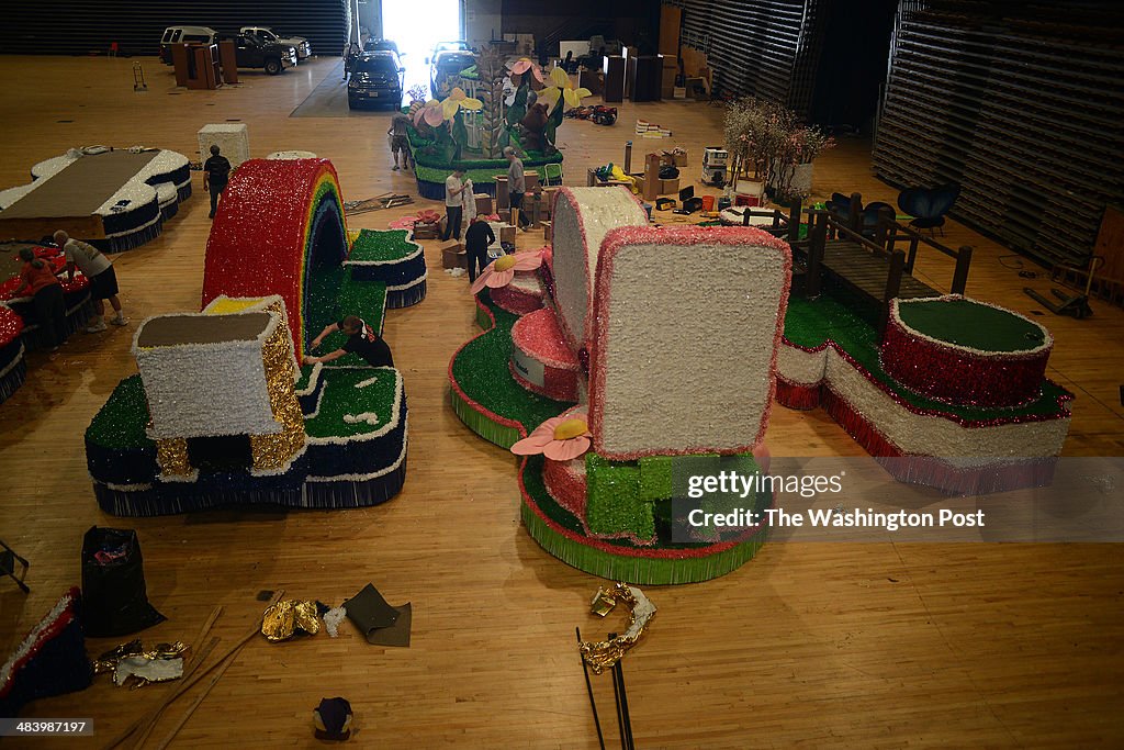 WASHINGTON, D.C., APRIL 6, 2014: The Shaw family from Frostburg