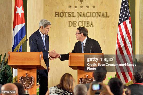 Secretary of State John Kerry and Cuban Minister of Foreign Affairs Bruno Rodriguez Parrilla give a joint press conference in the Hotel Nacional...