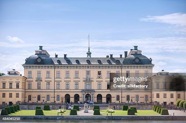 drottningholm royal castle in ekero municipality, stockholm county, sweden - drottningholm palace bildbanksfoton och bilder