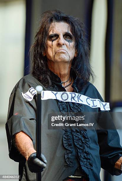 Alice Cooper performs during "FOX & Friends" All American Concert Series outside of FOX Studios on August 14, 2015 in New York City.