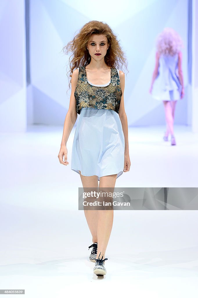 Kage - Runway - Fashion Forward Dubai April 2014