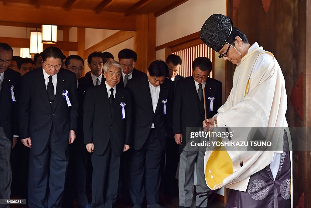 JAPAN-POLITICS-DIPLOMACY-HISTORY-WWII-SHRINE