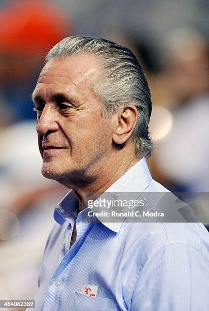 637 Pat Riley Photos and Premium High Res Pictures - Getty Images