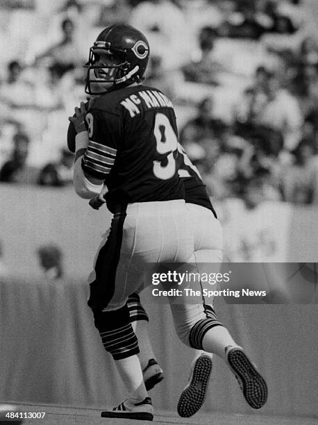 Jim McMahon of the Chicago Bears drops back to pass circa 1980s.