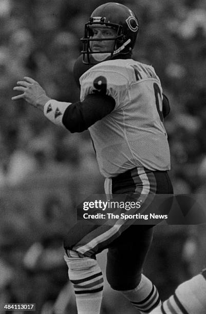 Jim McMahon of the Chicago Bears throws a pass circa 1980s.