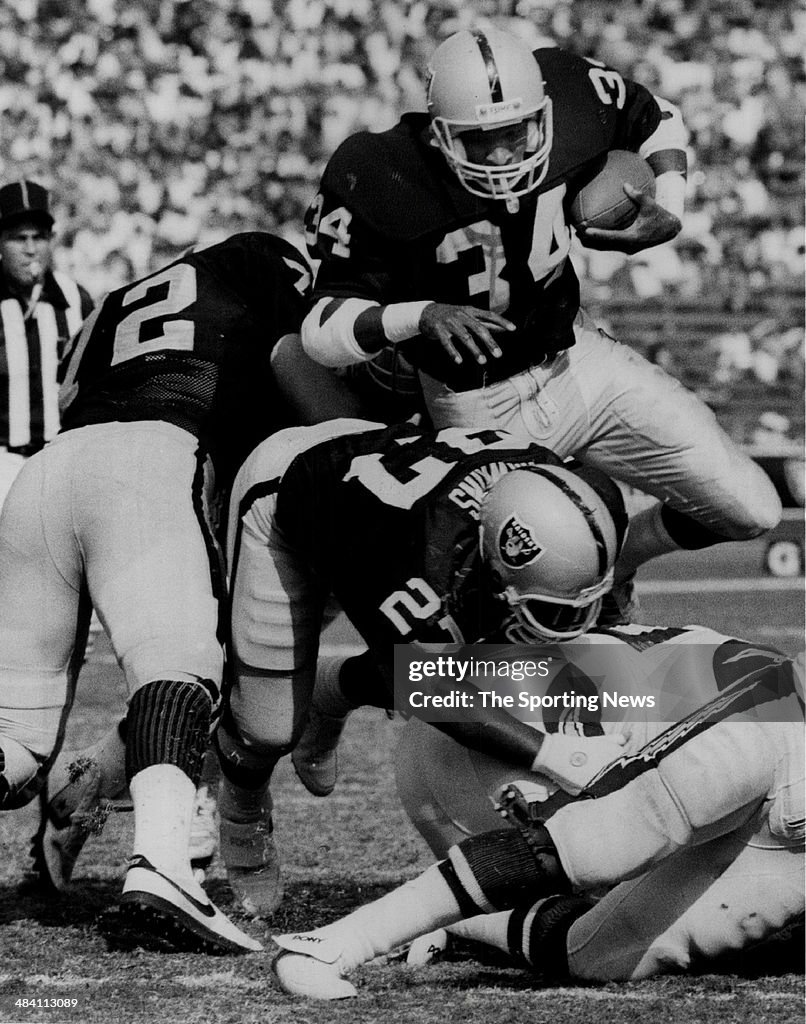 Napoleon McCallum of the Los Angeles Raiders...