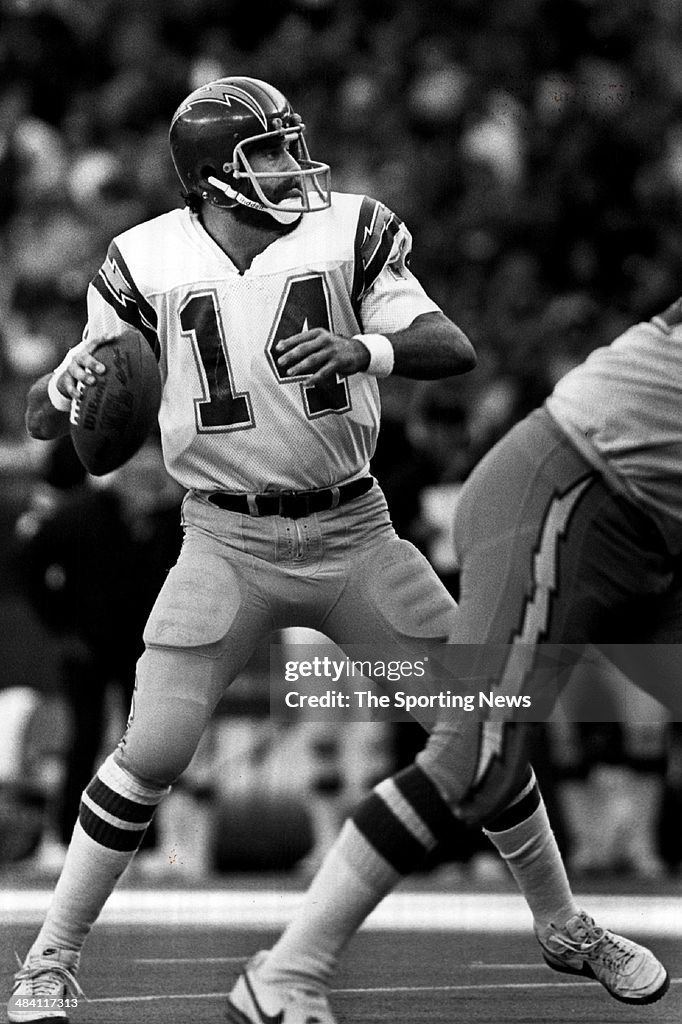 Dan Fouts of the San Diego Chargers