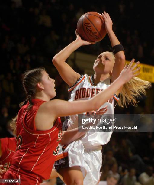 Emily Rousseau Beth Fredette Photos and Premium High Res Pictures - Getty Images