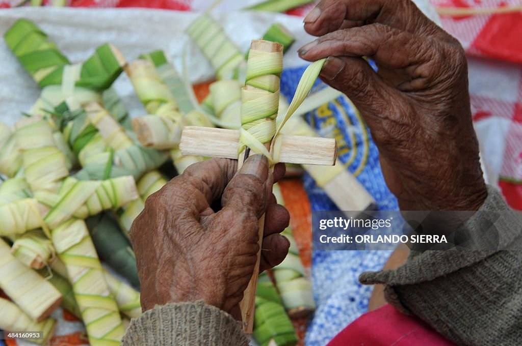 HONDURAS-HOLY WEEK-FEATURE