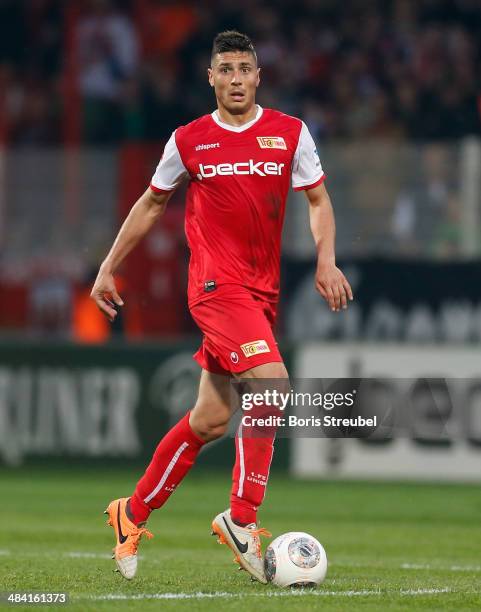 Damir Kreilach of Union Berlin runs with the ball during the Second Bundesliga match between 1.FC Union Berlin and 1. FC Koeln at Stadion An der...