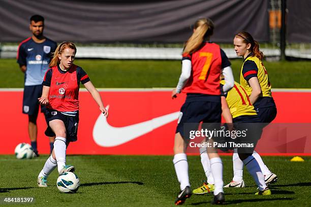 Mollie Rouse 184 Mollie Rouse Photos & High Res Pictures - Getty Images