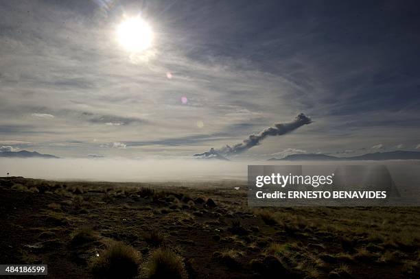 Picture taken on April 3, 2014 showing the Ubinas volcano spewing ash, as seen from Arequipa, some 1000 km south of Lima. Residents have fled...