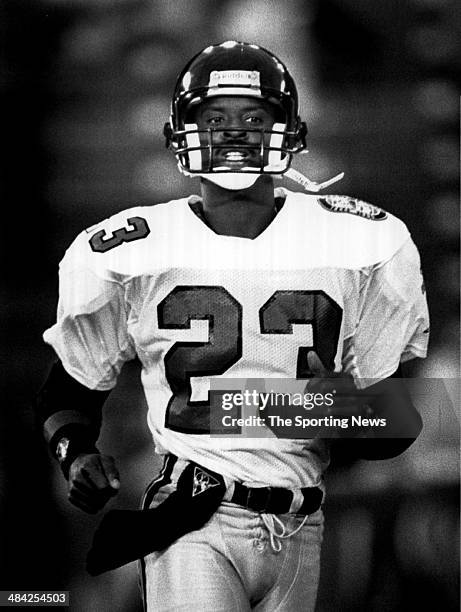 Falcons Bobby Butler Photos and Premium High Res Pictures - Getty Images