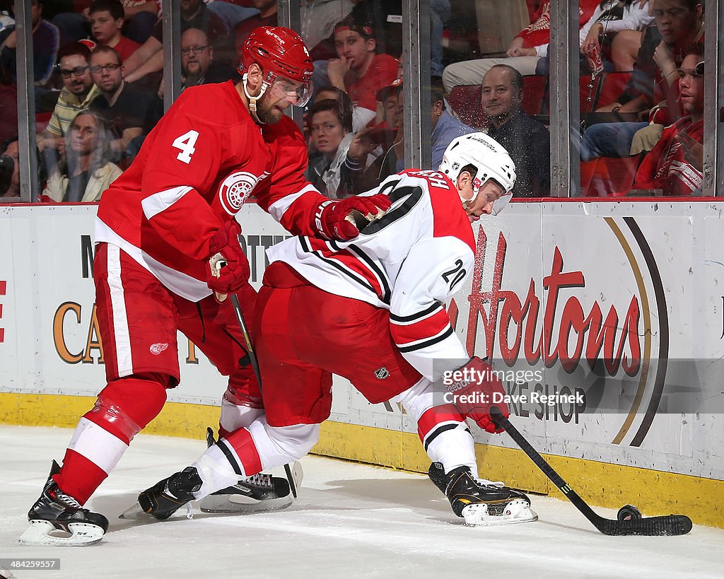 Carolina Hurricanes v Detroit Red Wings