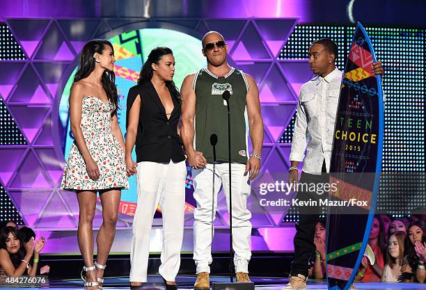 Actors Jordana Brewster, Michelle Rodriguez, Vin Diesel and Ludacris accept the Choice Movie: Action Award for Furious 7 onstage during the Teen...