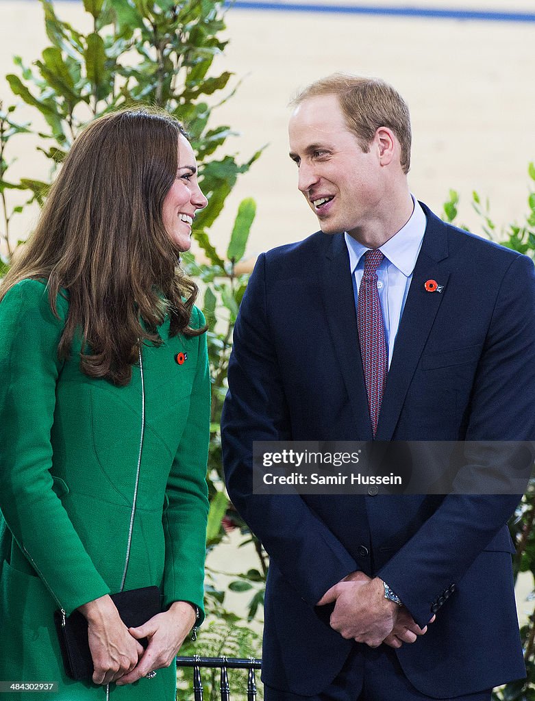 The Duke And Duchess Of Cambridge Tour Australia And New Zealand - Day 6