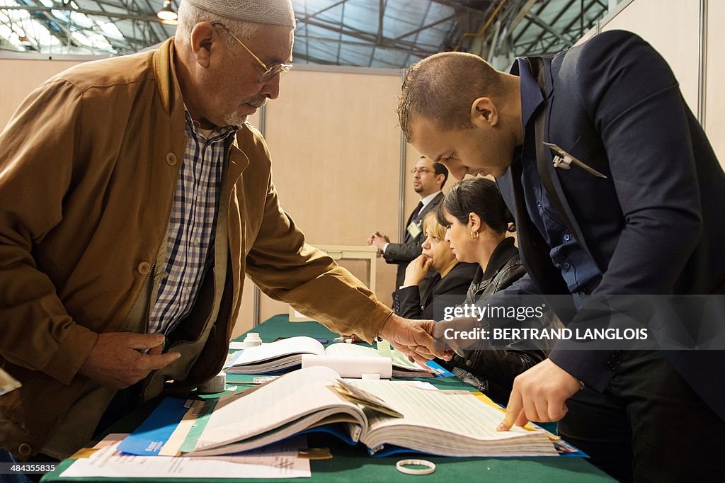 FRANCE-ALGERIA-VOTE