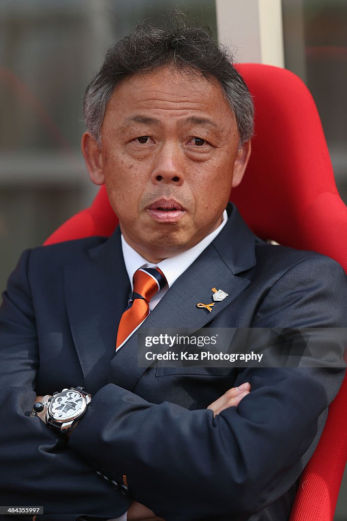 Shimizu S-Pulse v Omiya Ardija - J.League 2014