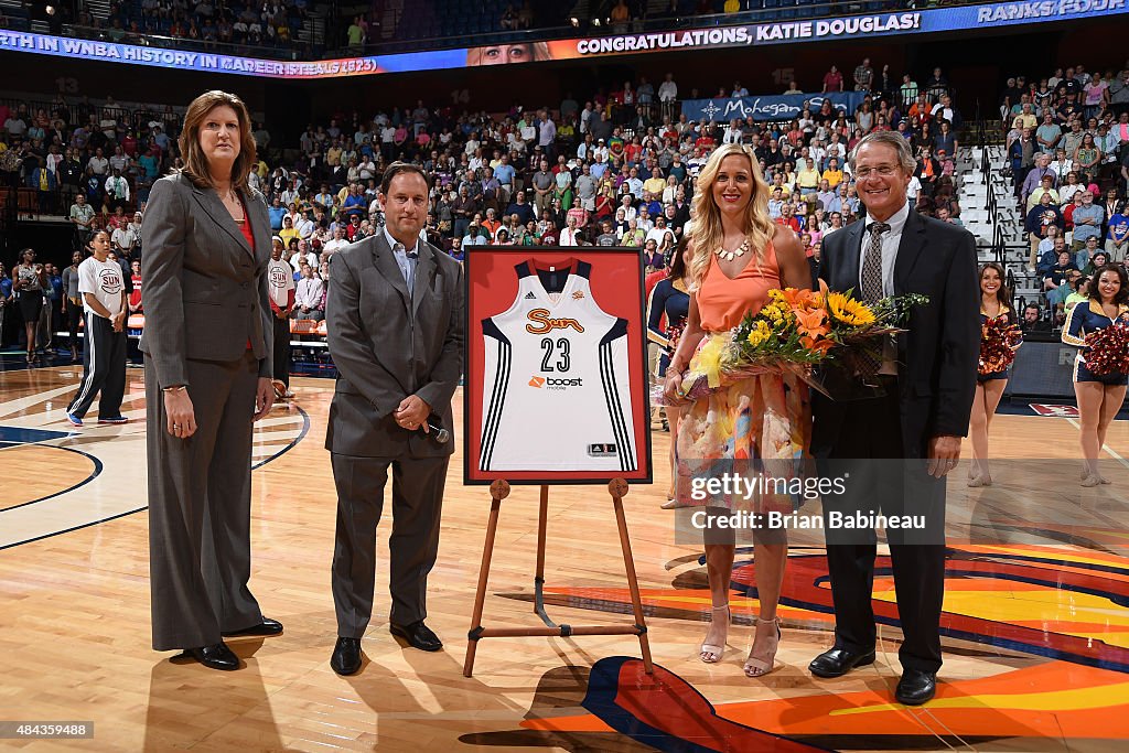 New York Liberty v Connecticut Sun