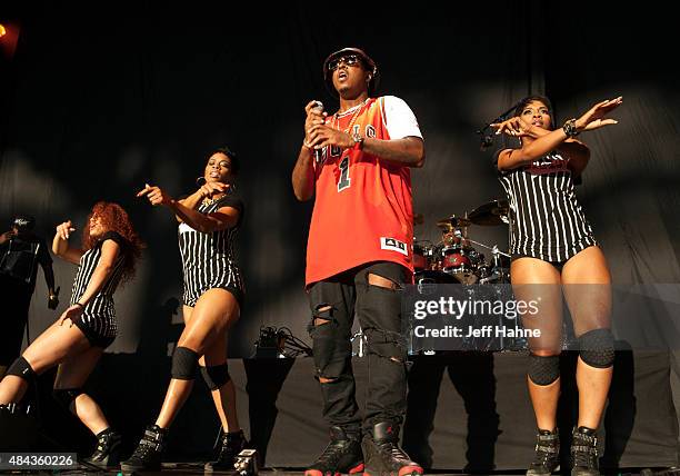 Rapper Jeremih performs at PNC Music Pavilion on August 12, 2015 in Charlotte, North Carolina.