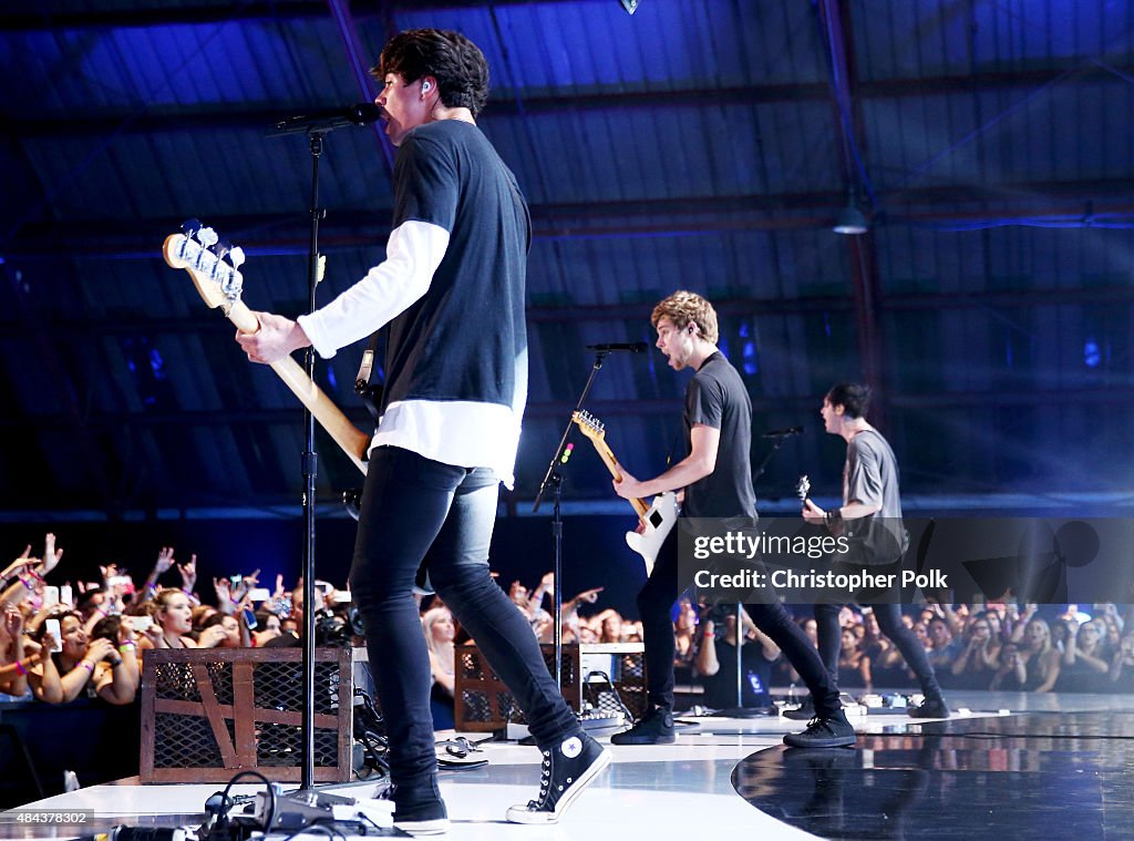 Vevo Certified Live Presents 5 Seconds Of Summer