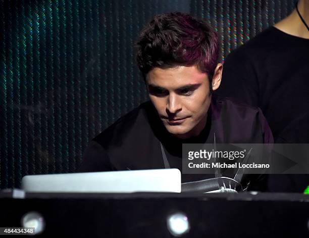 Actor Zac Efron attends the "We Are Your Friends" tour stop photo call and after party at the Marquee on August 18, 2015 in New York City.