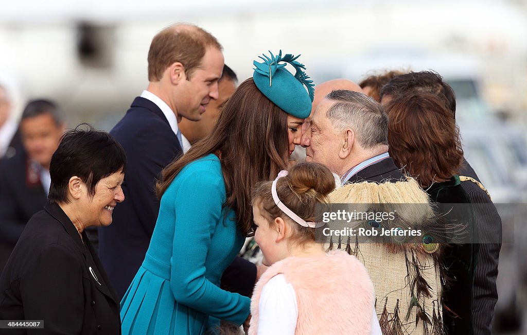 The Duke And Duchess Of Cambridge Tour Australia And New Zealand - Day 7