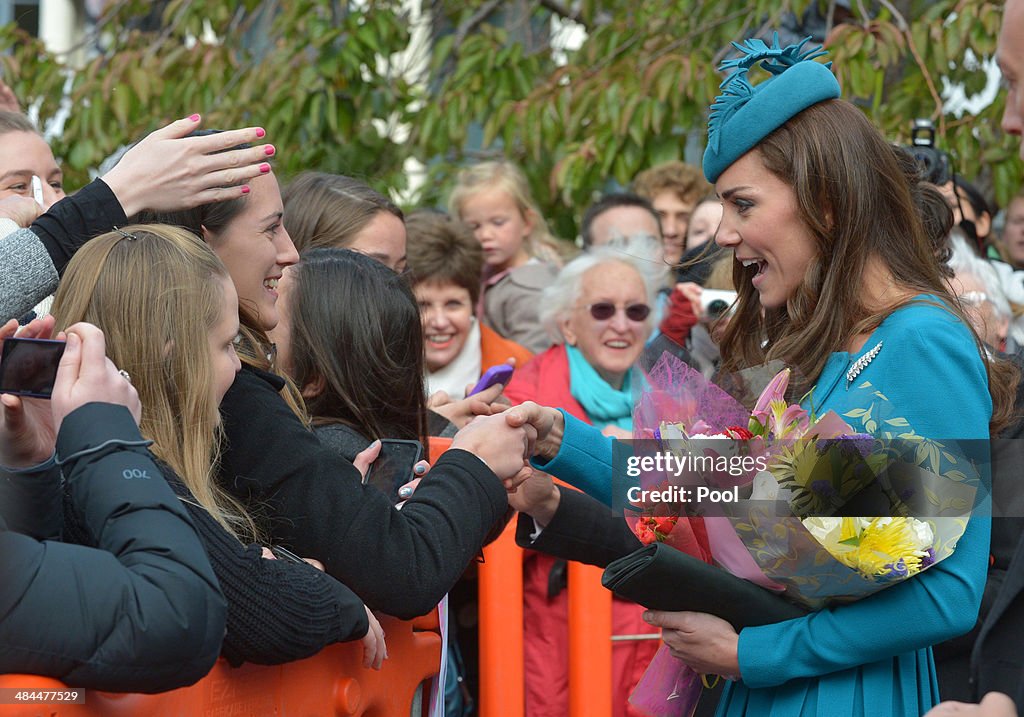 The Duke And Duchess Of Cambridge Tour Australia And New Zealand - Day 7