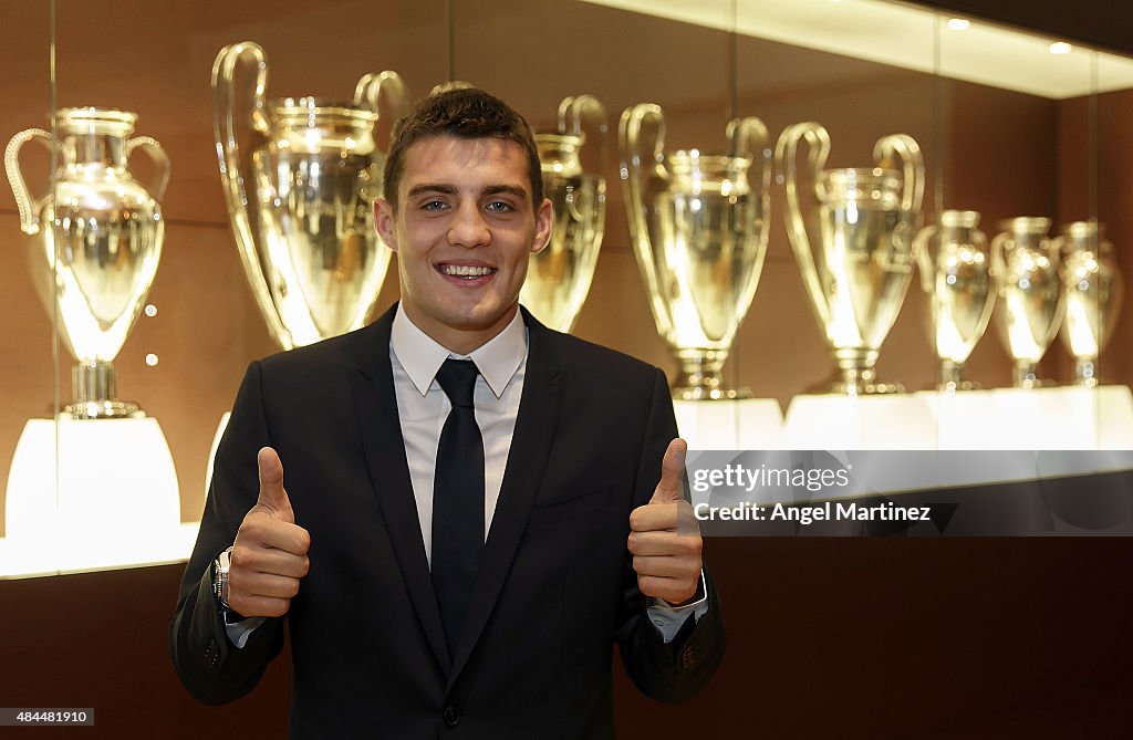 Real Madrid Unveil New Signing Mateo Kovacic