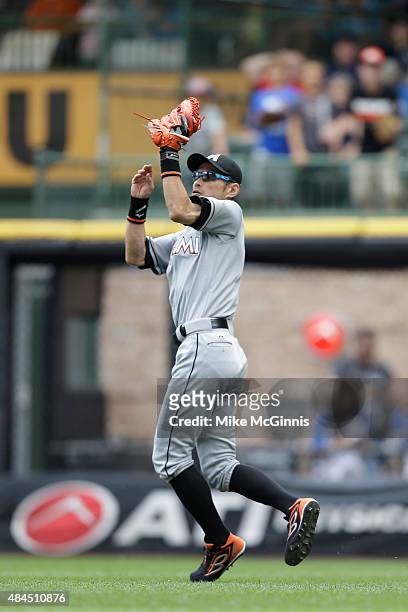 Ichiro Suzuki of the Miami Marlins makes the catch in right field to retire Hernan Perez of the Milwaukee Brewers during the seventh inning at Miller...
