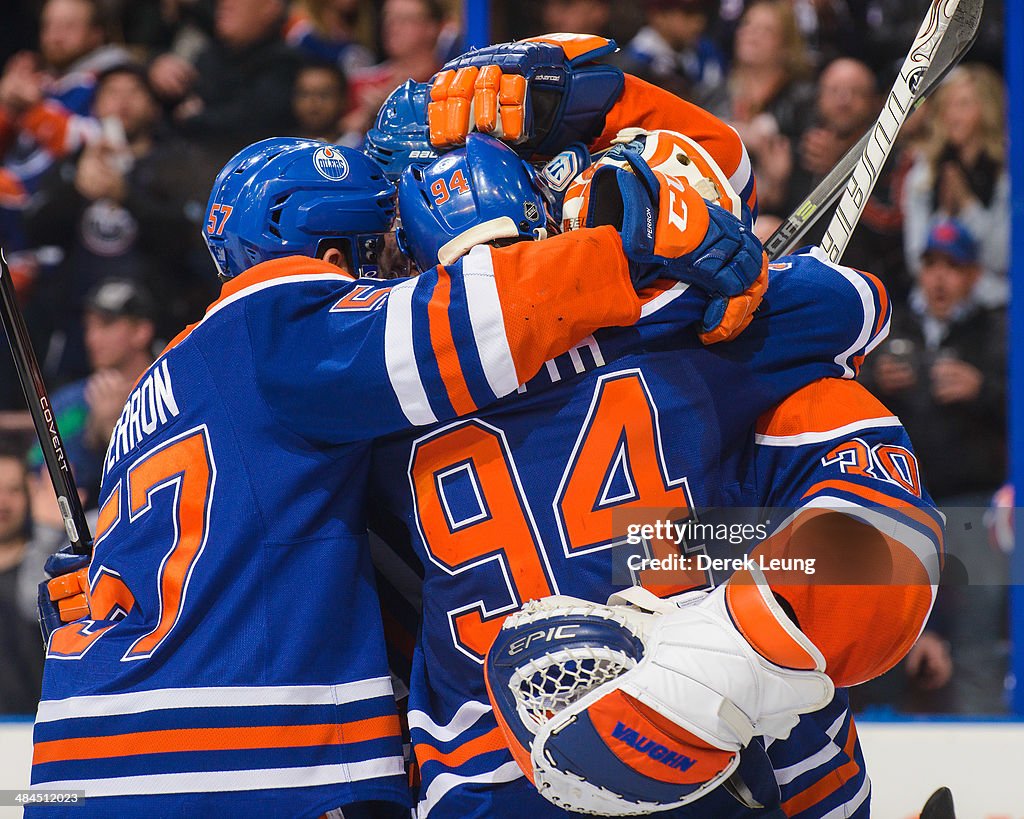 Vancouver Canucks v Edmonton Oilers