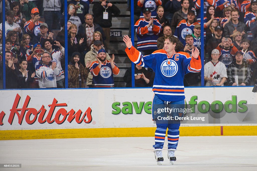 Vancouver Canucks v Edmonton Oilers