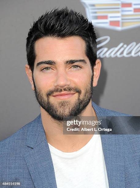 Actor Jesse Metcalfe arrives for the Premiere Of Warner Bros. Pictures' "Entourage" held at Regency Village Theatre on June 1, 2015 in Westwood,...