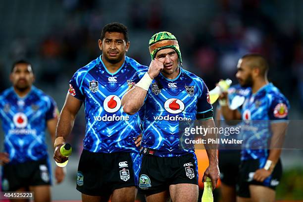 Nathan Friend of the Warriors leaves the field following the round 6 NRL match between the New Zealand Warriors and the Canterbury-Bankstown Bulldogs...