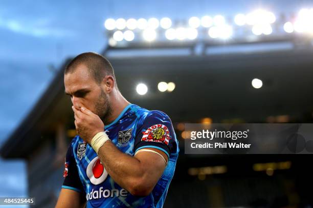 Simon Mannering of the Warriors leaves the field following the round 6 NRL match between the New Zealand Warriors and the Canterbury-Bankstown...