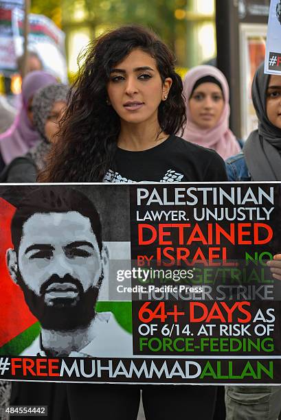 A protester at the rally in support of jailed attorney..., Fotografía de noticias