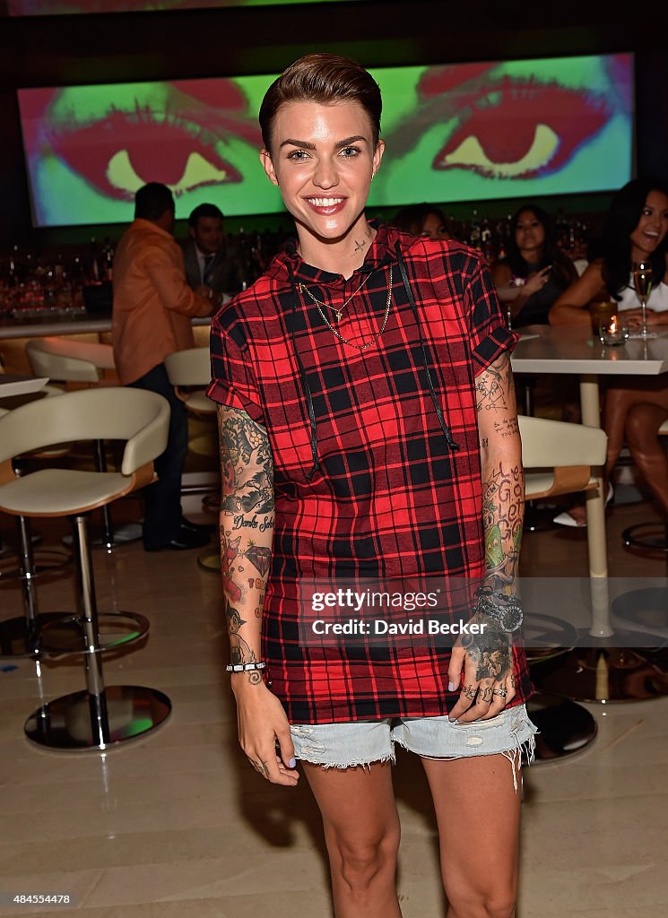Ruby Rose Dines At Andrea's In Encore At Wynn Las Vegas
