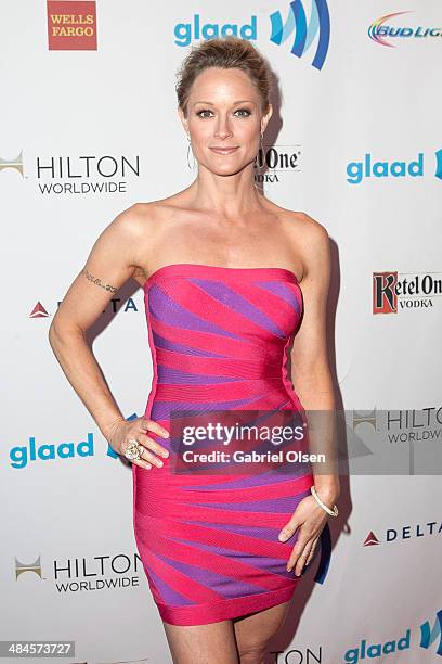 Teri Polo arrives to the 25th Annual GLAAD Media Awards - Dinner and Show on April 12, 2014 in Los Angeles, California.